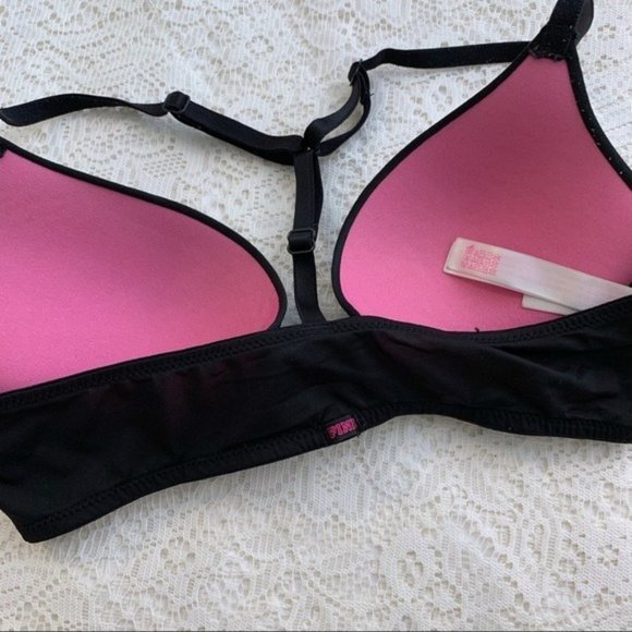 [SOLD] PINK Victoria’s Secret Black Front Clasp Bra - Picture 4 of 6